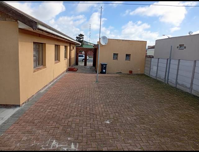 3 BEDROOM FREESTANDING FOR SALE IN MANDALAY